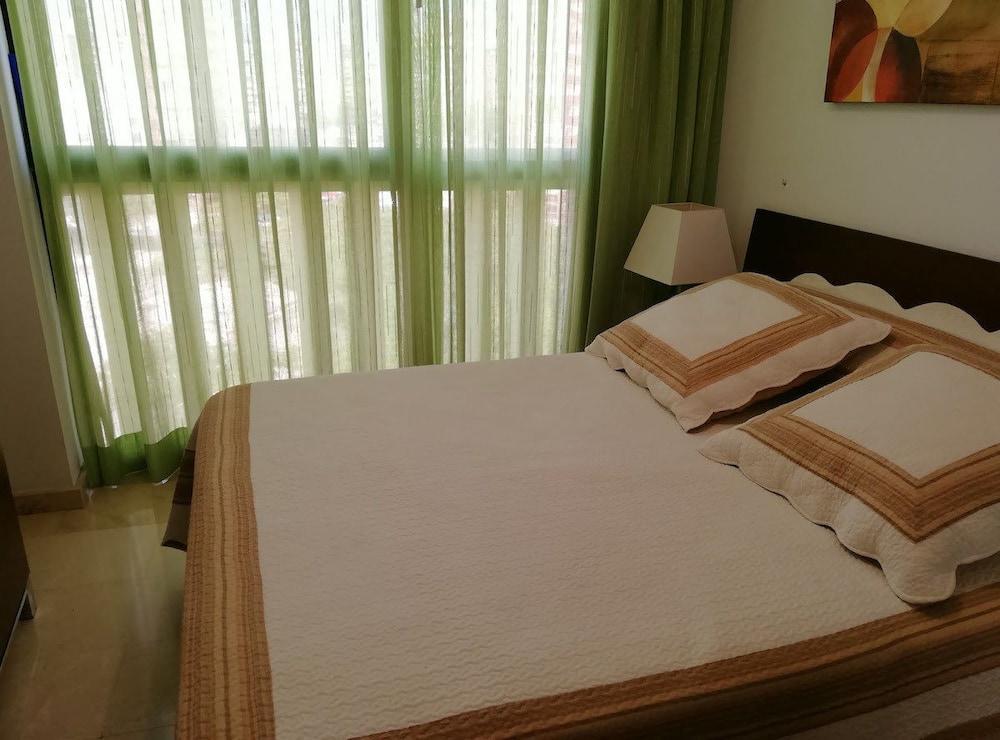 Apartamentos Magic Atrium Plaza Бенидорм Экстерьер фото